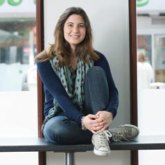 Thanks to her unique and award-winning course which blends creativity and analysis, Elizabeth will be able to help create a new generation of environmentally-smart buildings.
